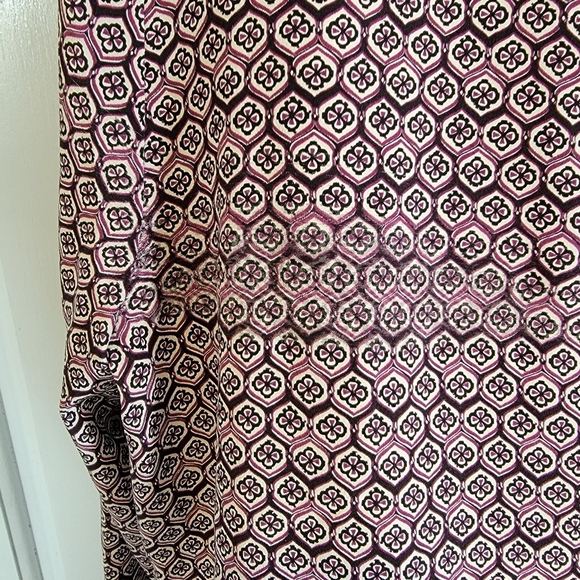 Joie 100% Silk Mauve Black Cream Printed V Neck Long Sleeve Blouse Luxury Small - Picture 13 of 13